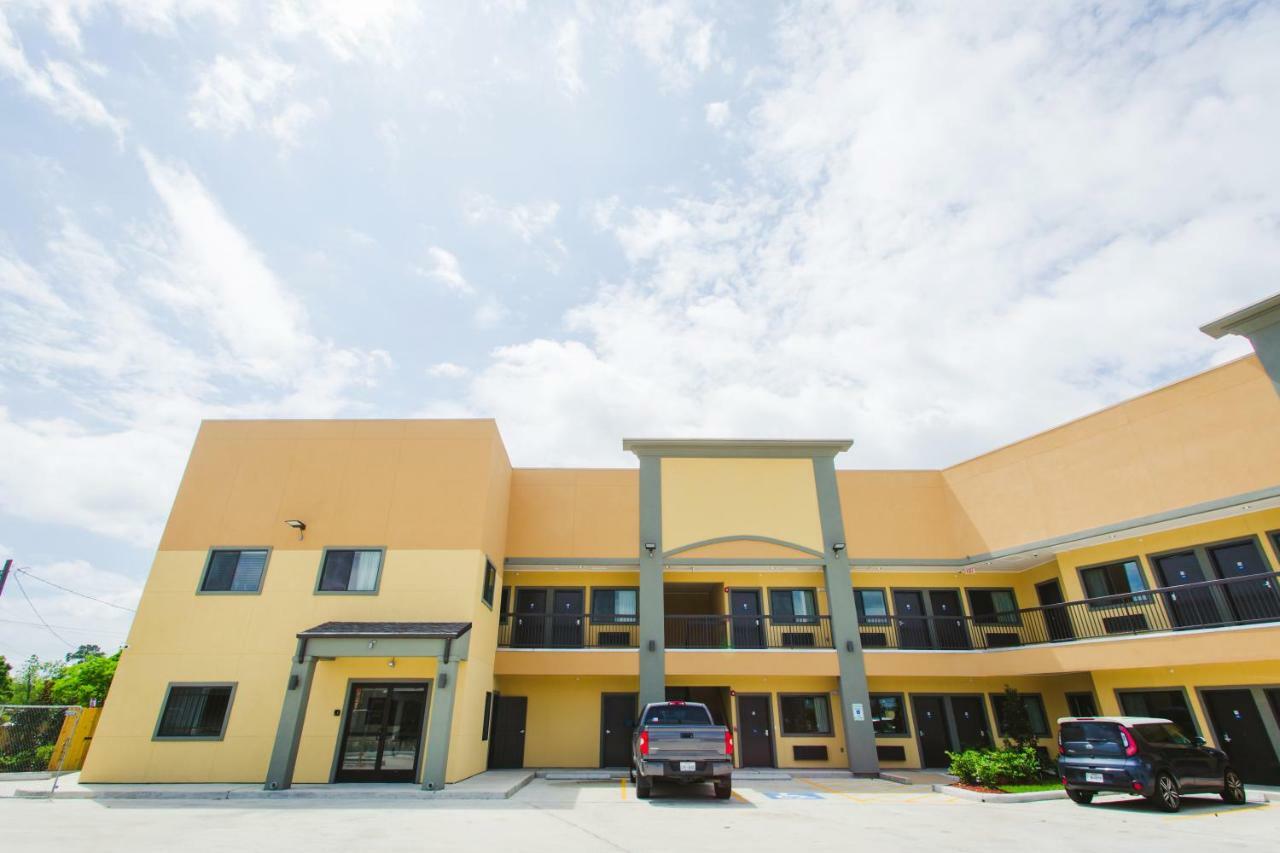 Scottish Inn & Suites Baytown Dış mekan fotoğraf